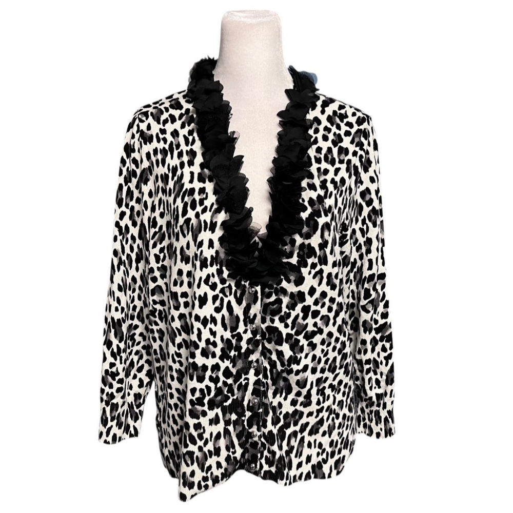 White House Black Market Leopard Print Ruffle Tippi Cardigan Size XL - Picture 3 of 9